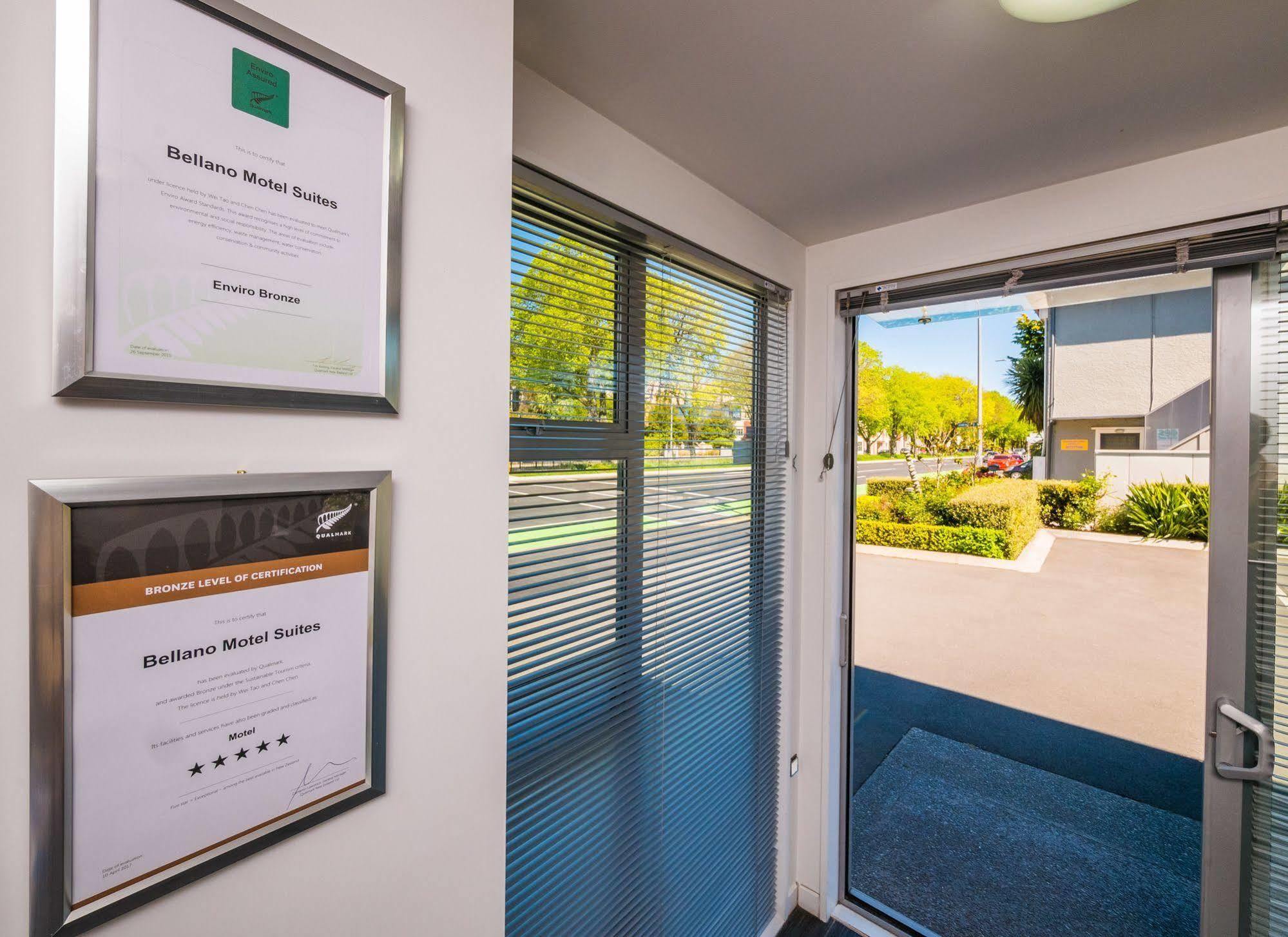 Bellano Motel Suites Christchurch Kültér fotó Entrance to the Business Model School
